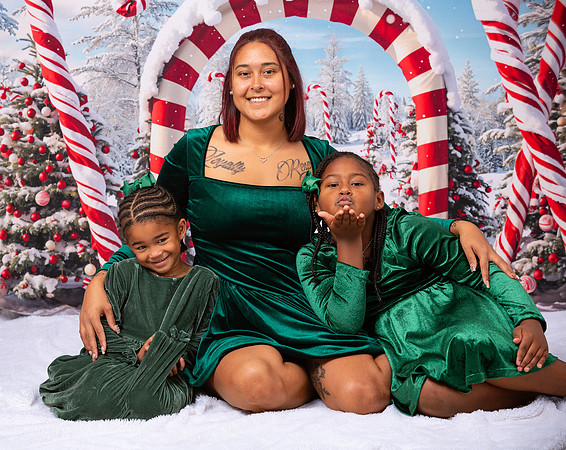 Holiday Portraits_0011