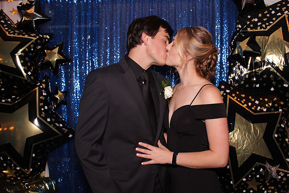 Greenville Prom 2022 Booth_0076