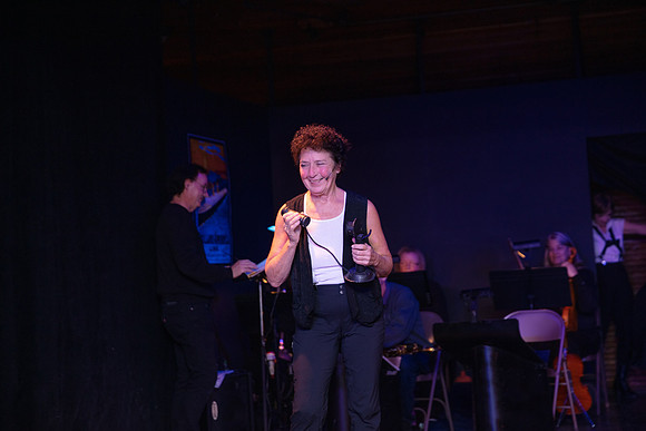 Cabarettwoofus_0117