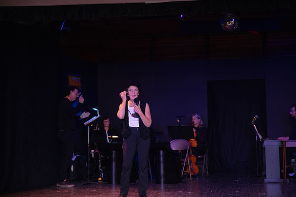 Cabarettwoofus_0114