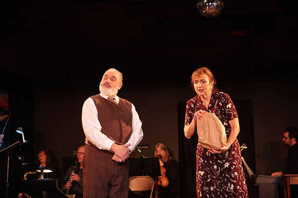 Cabarettwoofus_0213