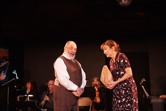 Cabarettwoofus_0214