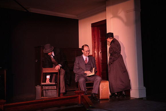 Cabarettwoofus_0048