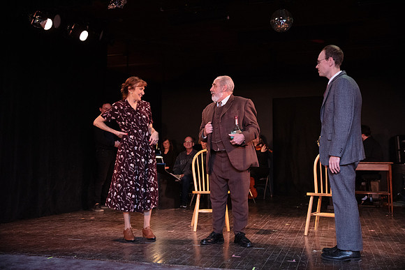 Cabarettwoofus_0075