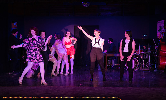 Cabarettwoofus_0023