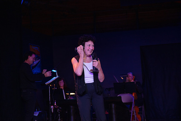 Cabarettwoofus_0116