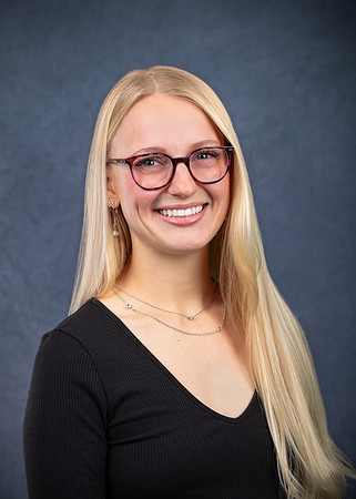 Metzwood headshot portrait_0075