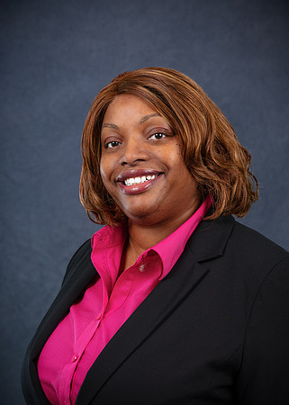 Metzwood headshot portrait_0078