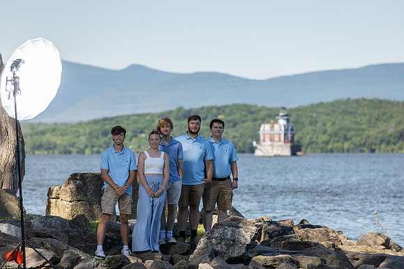 Family Portraits_0016