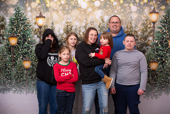 Morrison Family Holiday Portraits_0012