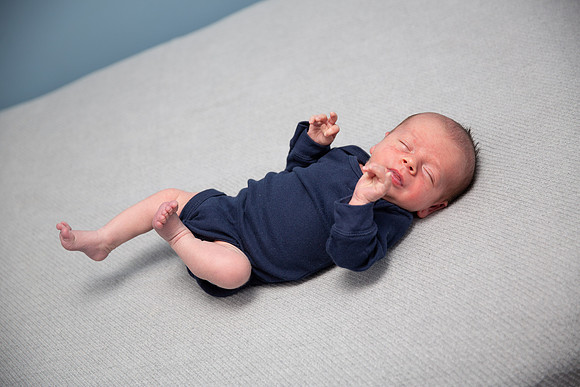 Levi Newborn_0039