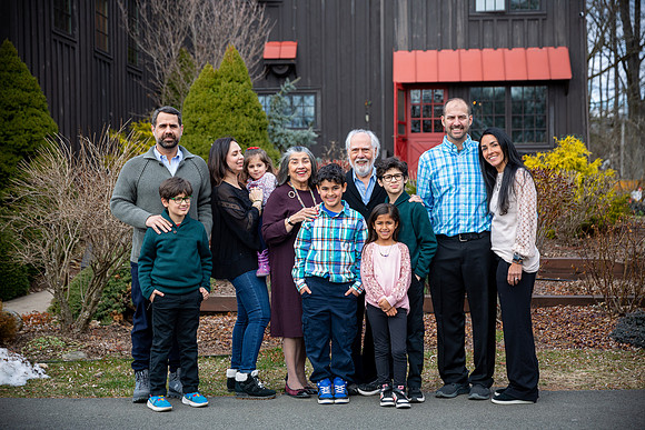 Family Portraits_0004