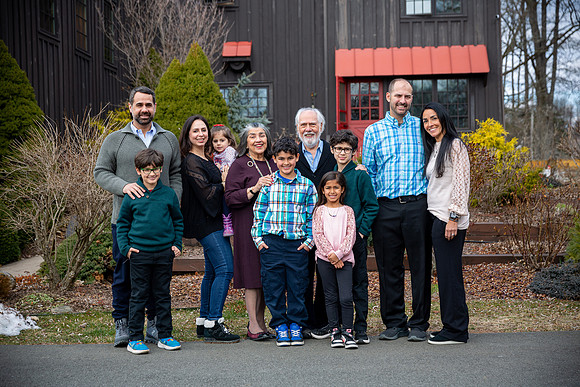 Family Portraits_0011