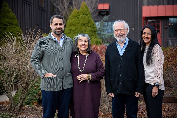 Family Portraits_0027