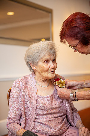Joan's 90th_0045