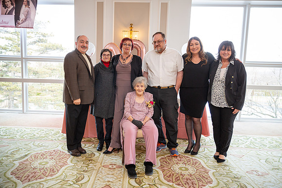Joan's 90th_0201