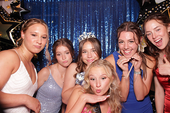 Greenville Prom 2022 Booth_0071