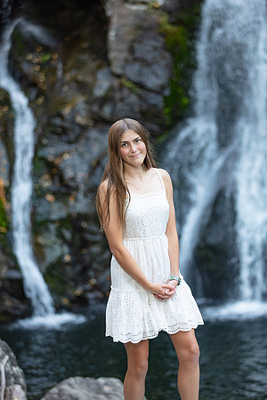Ava Hodges Senior Portraits_0024