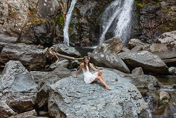 Ava Hodges Senior Portraits_0015