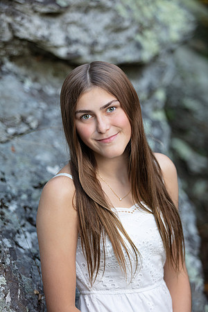 Ava Hodges Senior Portraits_0039