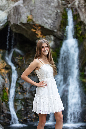 Ava Hodges Senior Portraits_0035