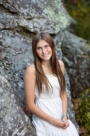 Ava Hodges Senior Portraits_0012