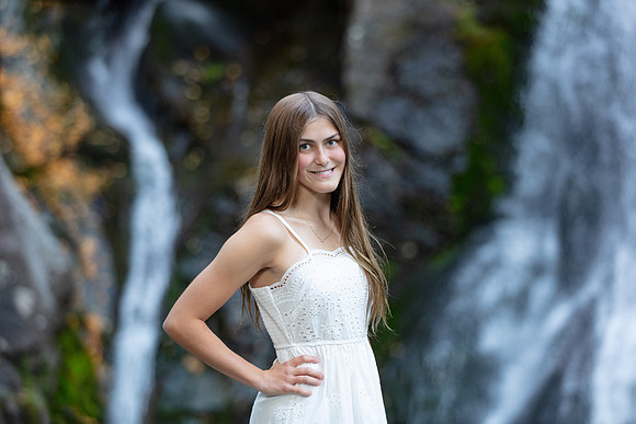Ava Hodges Senior Portraits_0030