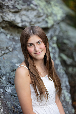 Ava Hodges Senior Portraits_0047