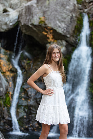 Ava Hodges Senior Portraits_0037