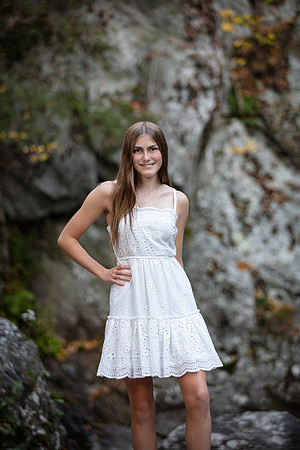 Ava Hodges Senior Portraits_0001
