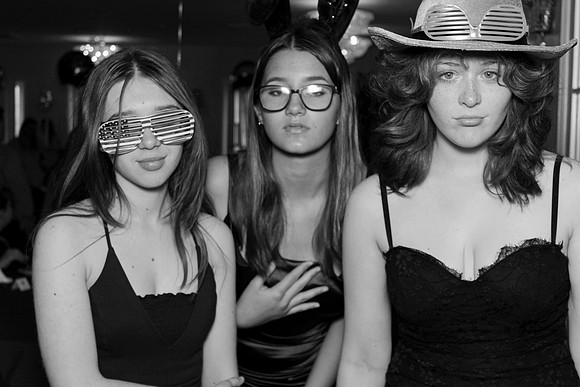 Photo Booth Pictures_0009