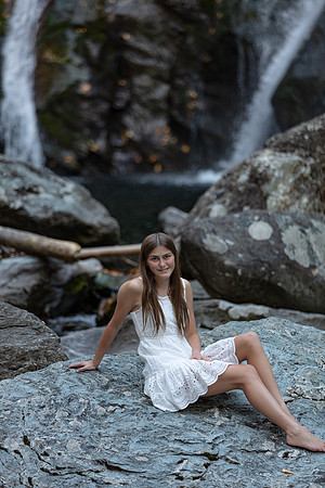 Ava Hodges Senior Portraits_0054