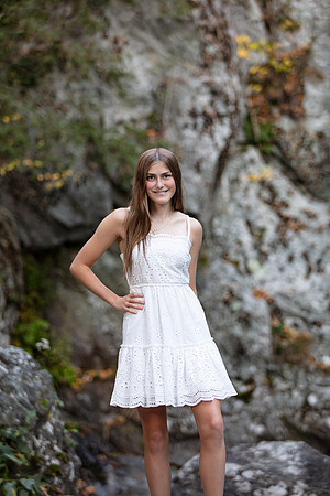 Ava Hodges Senior Portraits_0020