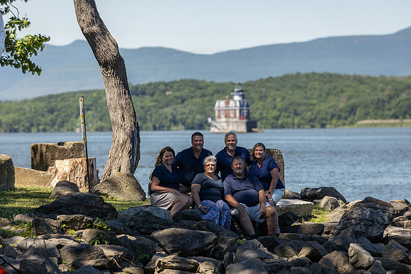 Family Portraits_0064