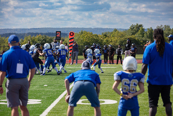Hawks Pop Warner_0141