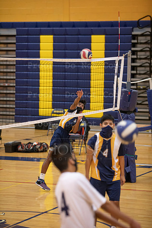 HHS V Boys Volleyball_0094