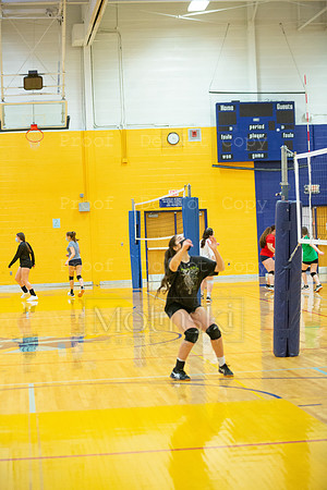 HHS V Girls Volleyball_0057