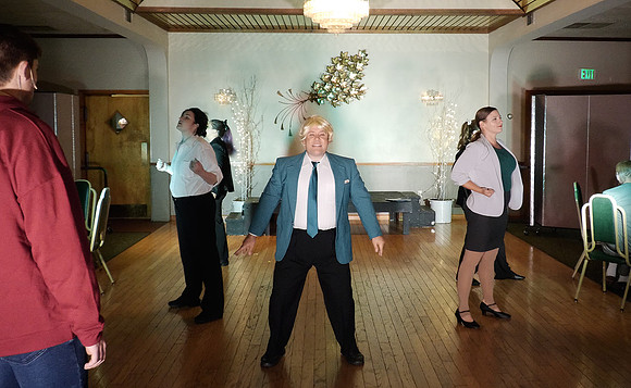 TheWeddingSingerStills_0111