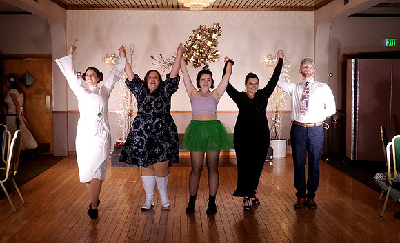 TheWeddingSingerStills_0244