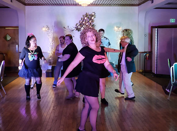 TheWeddingSingerStills_0096