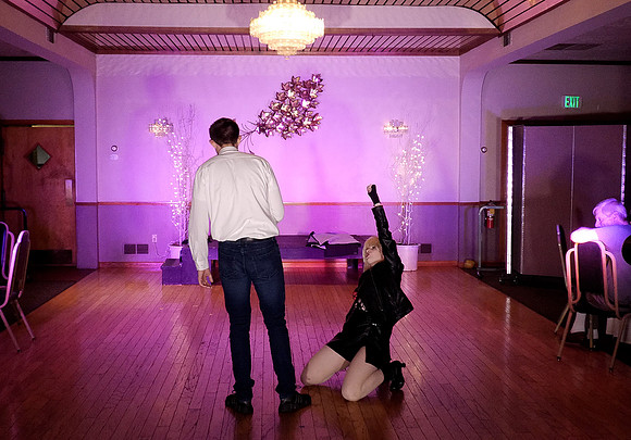 TheWeddingSingerStills_0195