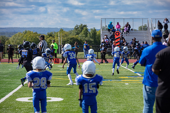 Hawks Pop Warner_0100