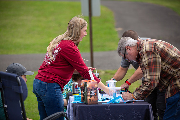 Ginsbergs Company Picnic_0008