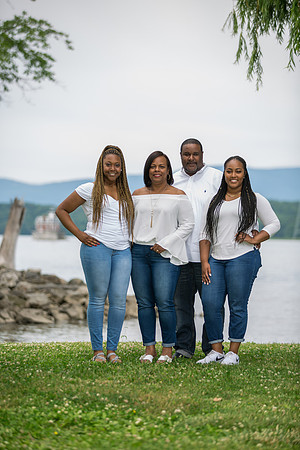 Family Portraits_0028