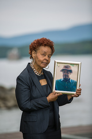 Family Portraits_0041