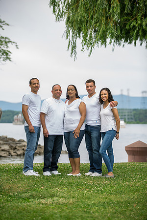 Family Portraits_0060