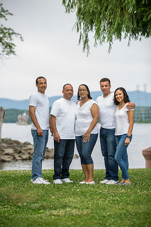 Family Portraits_0063