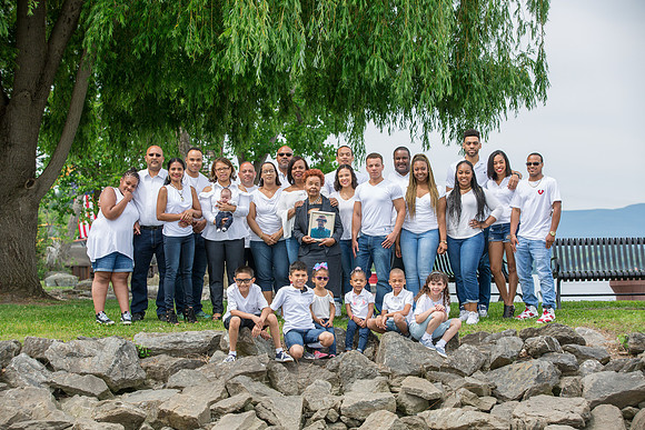 Family Portraits_0066
