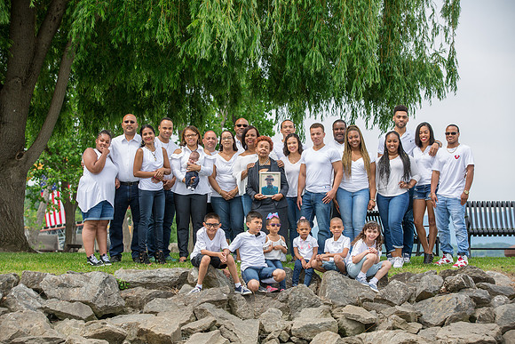 Family Portraits_0072