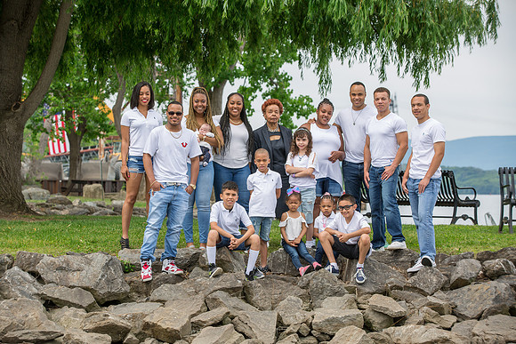 Family Portraits_0081